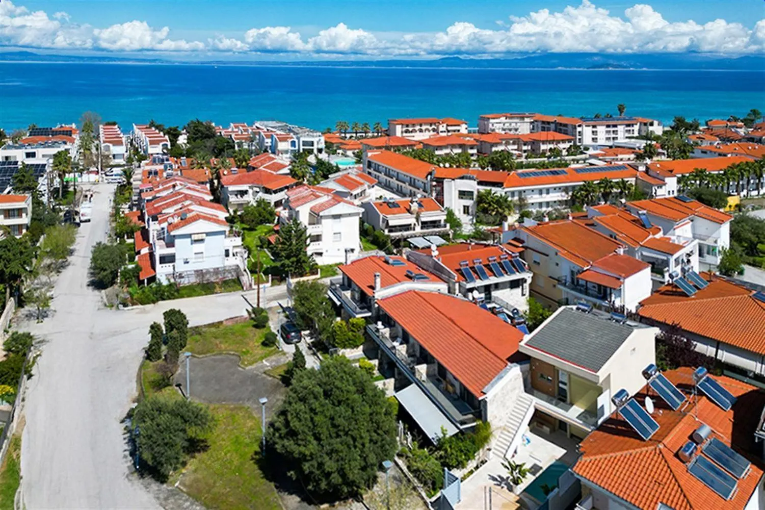 Twins House Hanioti 2 Bedrooms 6 Guests