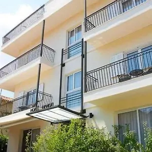 2* Отель Hanioti Hotel